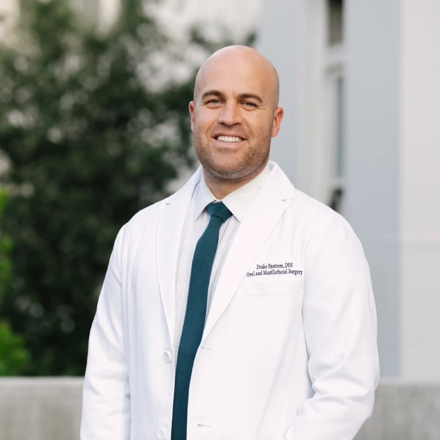 Dr Exstrom Offshore Dental
