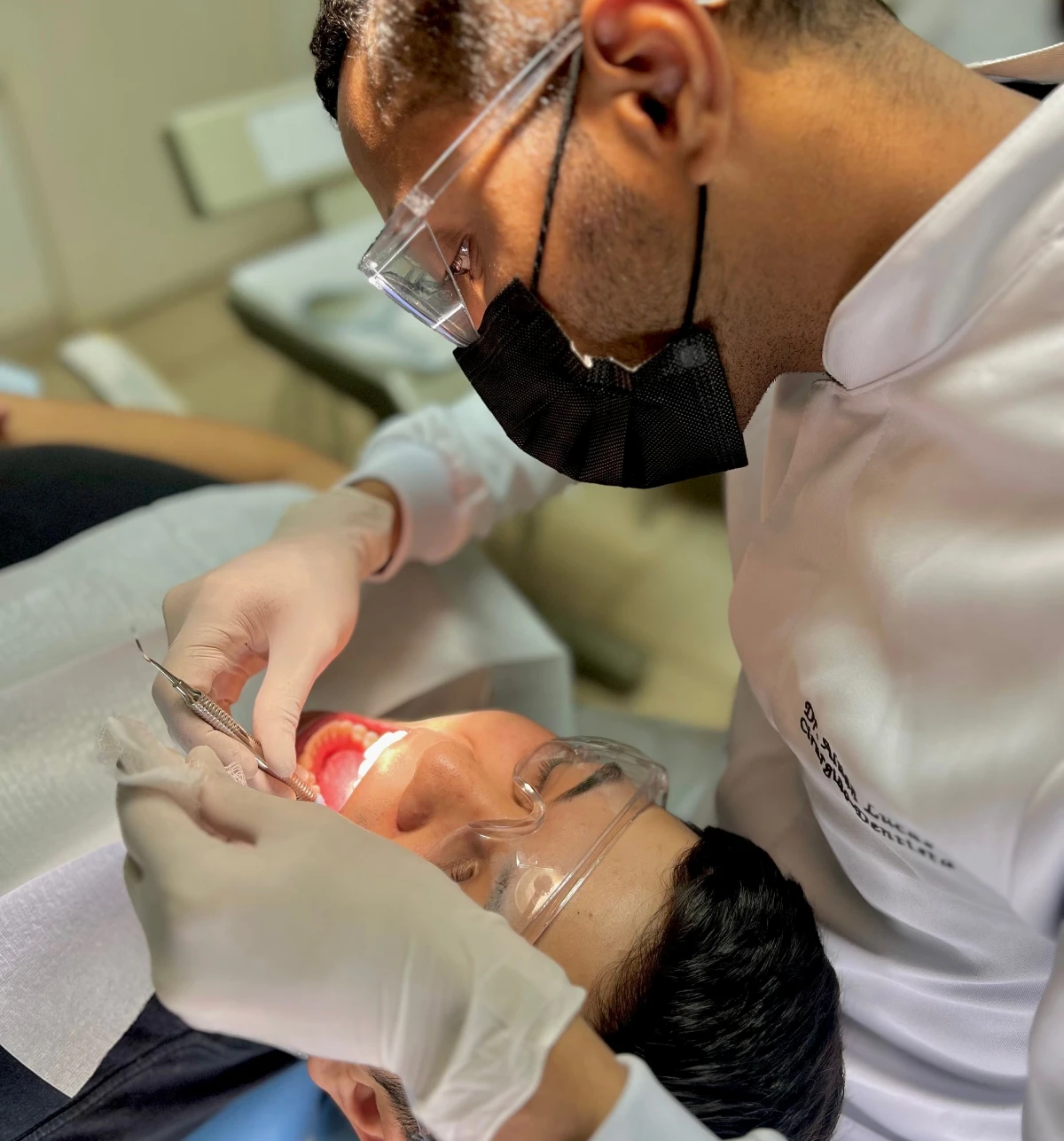 Offshore dentist